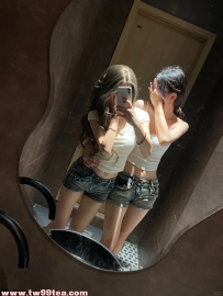 解鎖終極幻想！21歲閨蜜組【3P雙飛】Abby+天心：高顏白美C+奶，姿勢百變爽度加倍！