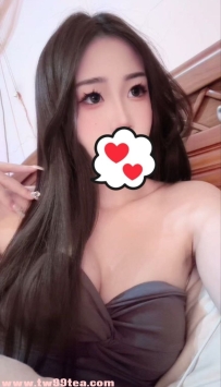 台北外送/台中喝茶推薦：D奶櫃姐兼差琪琪（165cm/25y）實拍，限量嘗鮮體驗速約