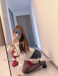 清純校花黑絲初體驗！紅底私密誘惑，今晚跪著求您「深入」了解 💦  內文格式
