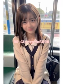 敏敏  158.43.B.18歲 溫柔甜美可愛清純 優質好妹 想出國留學  所以來兼職一段時間喔