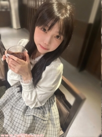菲兒 21歲極品蘿莉fu ｜ 本土新人首次下海，皮膚白皙超敏感、易濕體質一碰就出水！