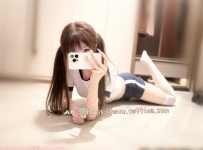 嬌小蘿莉正妹「夢娜」19歲現身！粉嫩緊實、敏感水多，服務超好配合度頂天