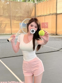 【出差約妹首選】22歲氣質女神羽毛！164cm黃金比例+飽滿D奶，絕美臉蛋幫你吃！