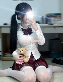 當純真眼神遇上超犯規 D 奶，今晚誰能全身而退？