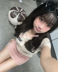 「乖乖女的叛逆誘惑」：玲玲 19歲，清純臉蛋藏著 D 奶火辣身材，反差快感等您親自驗收
