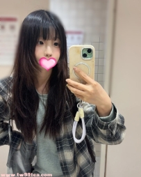 19歲日系童顏【馨兒】152cm/42kg！活潑愛笑超乖巧、容易讓人上癮